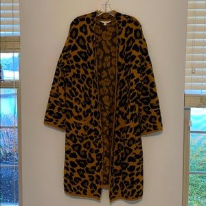 Cheetah knitted trench coat